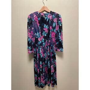 Vintage Whirlaway Womens Dress Size 14 Blue Floral Pleated Dark Cottagecore 90s